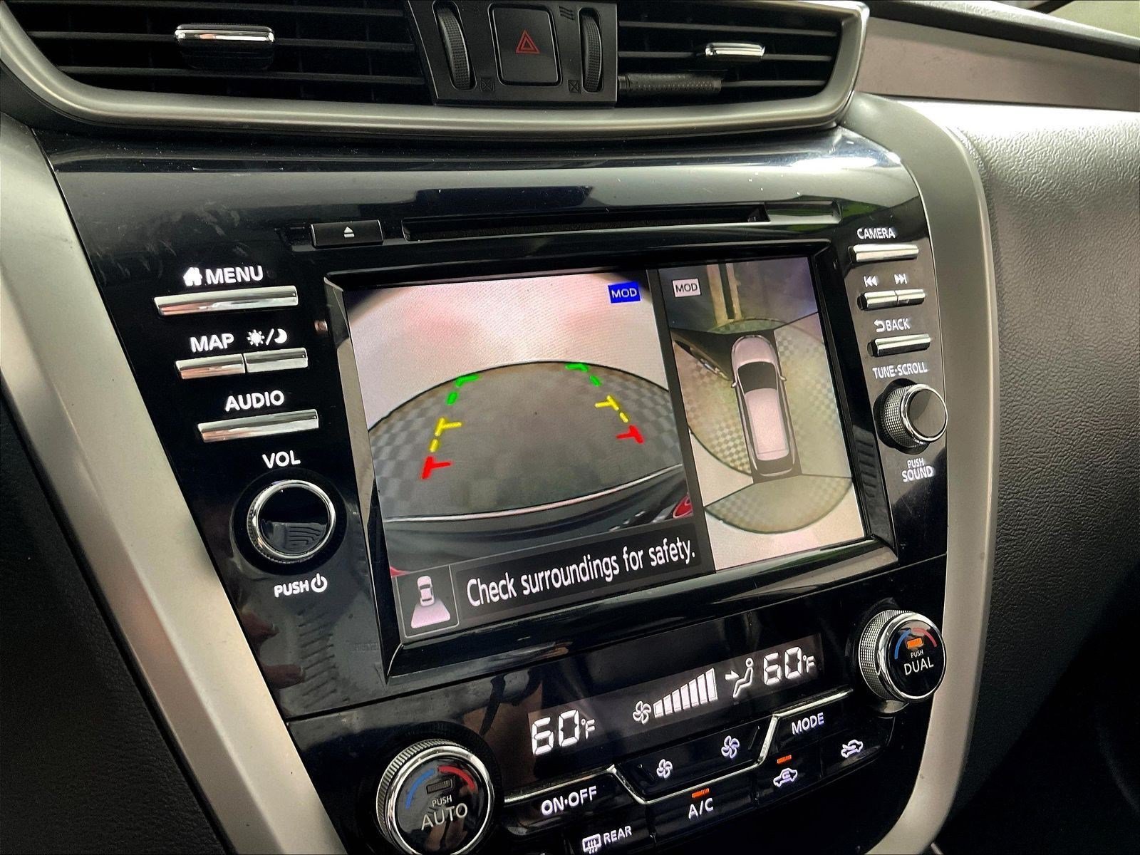 Used 2020 Nissan Murano SL w/ Moonroof Package AWD/4WD image 14