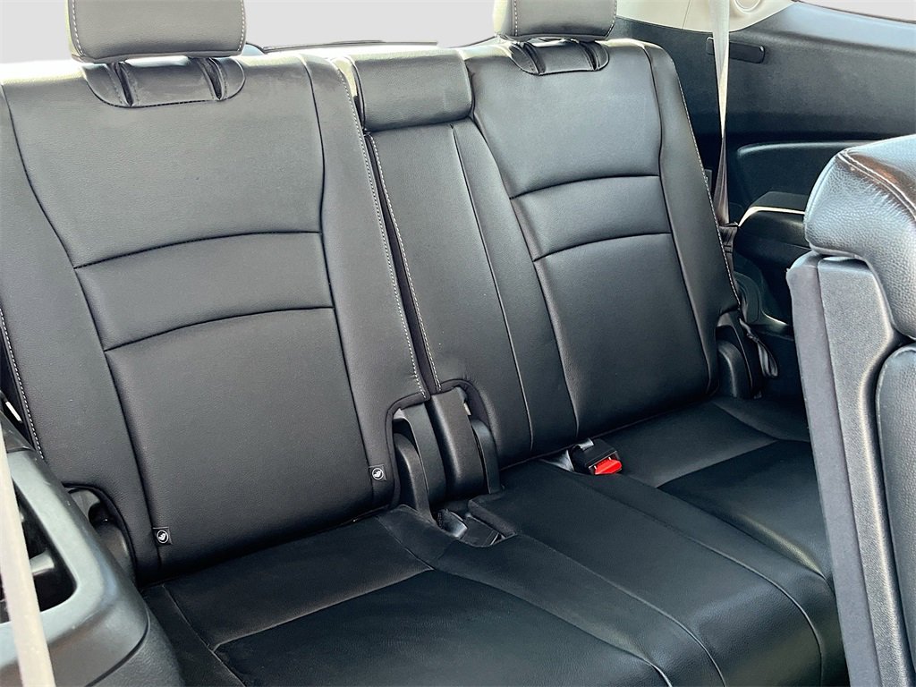 Used 2020 Honda Pilot Touring image 29
