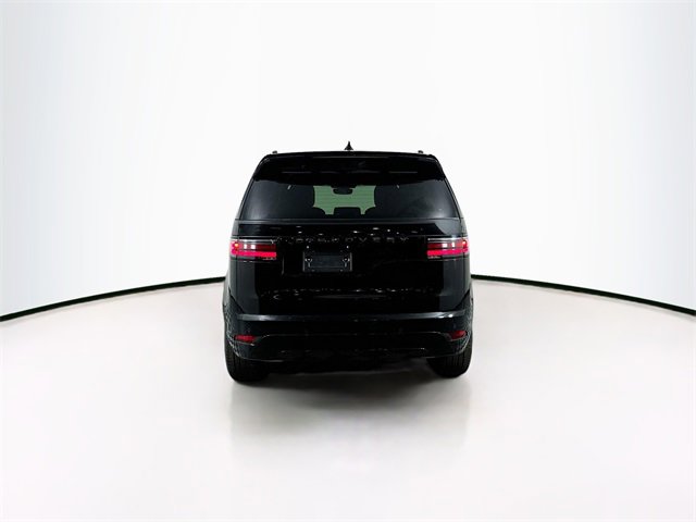 Used 2024 Land Rover Discovery Dynamic SE image 6