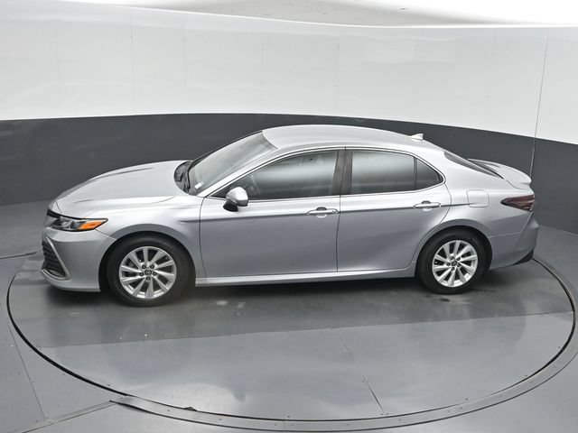 Used 2022 Toyota Camry LE FWD image 36