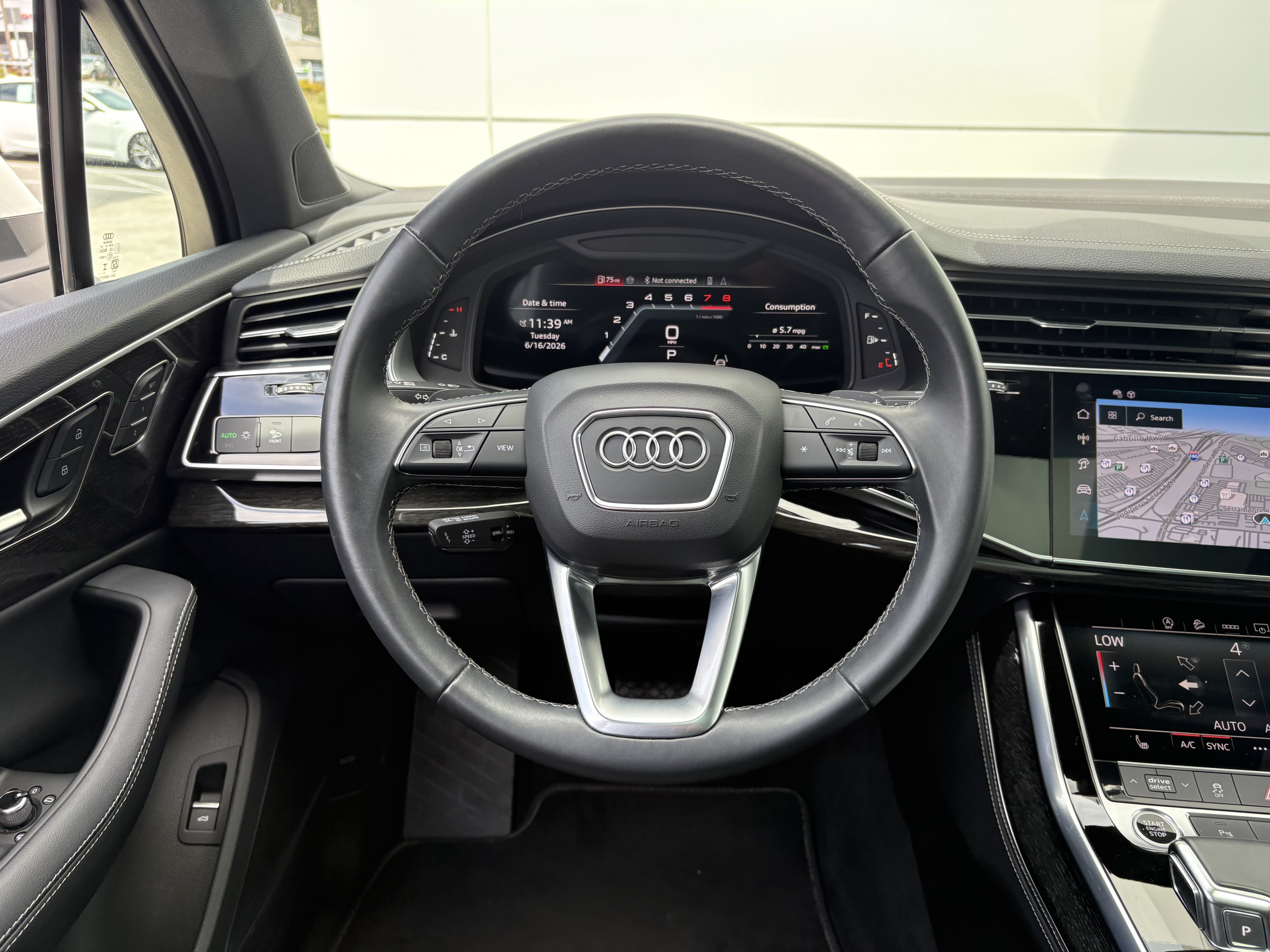 Used 2025 Audi Q7 3.0T Premium Plus AWD/4WD image 17