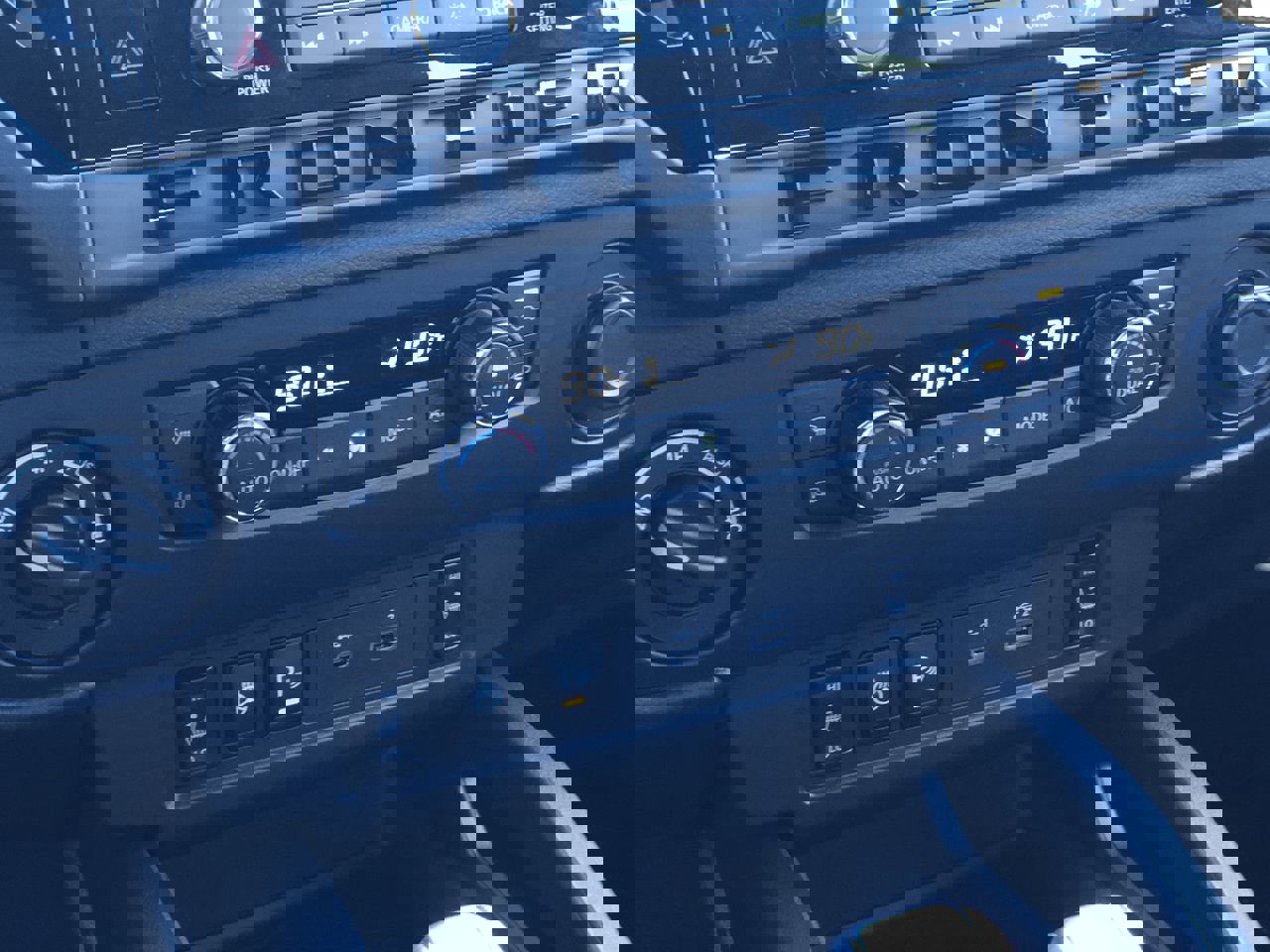 New 2026 Nissan Frontier SV w/ SV Convenience Package image 29