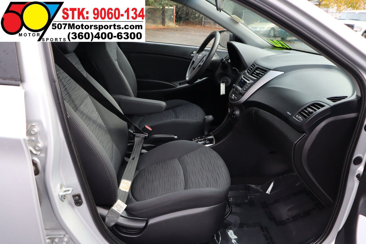 Used 2017 Hyundai Accent SE image 19