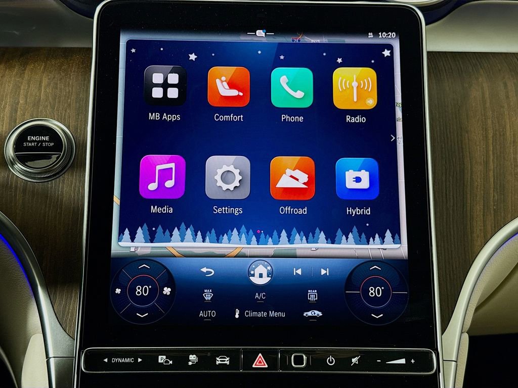 Used 2025 Mercedes-Benz GLC 350e GLC 350e image 15