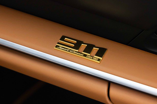 Used 2023 Porsche 911 Sport Classic image 38