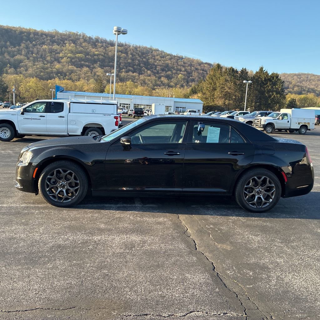 Used 2017 Chrysler 300 S w/ 300S Premium Group AWD/4WD image 2