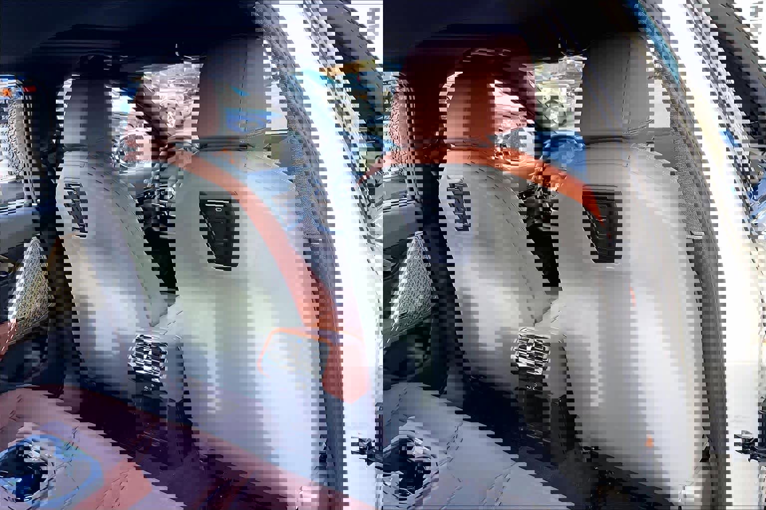 Used 2025 BMW 530i xDrive image 21