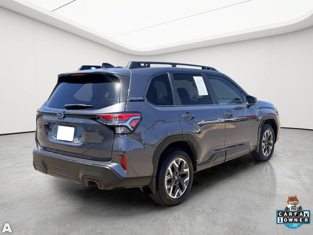 Used 2025 Subaru Forester Premium w/ Convenience Package #2 AWD/4WD image 5