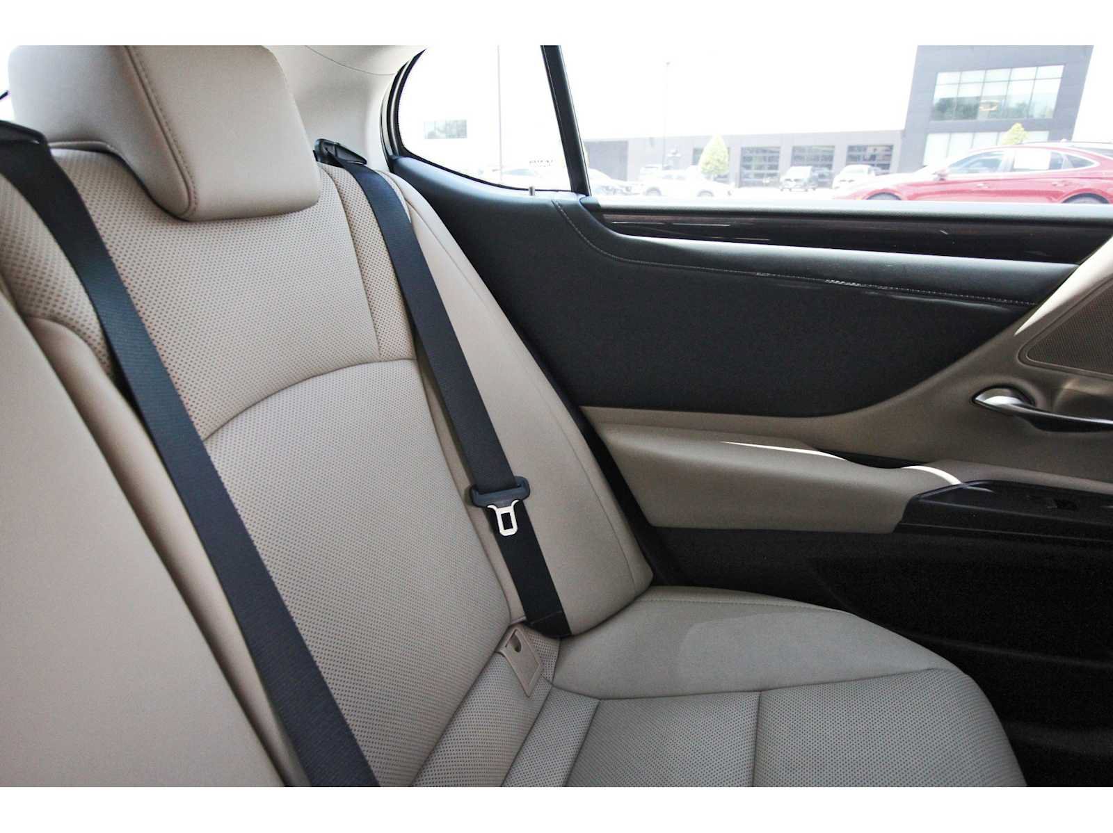 Used 2021 Lexus ES 350 w/ Premium Package FWD image 10