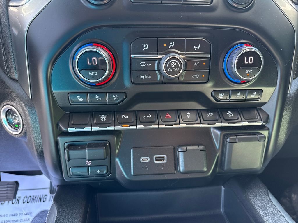 Used 2022 Chevrolet Silverado 2500 LTZ w/ LTZ Plus Package image 23