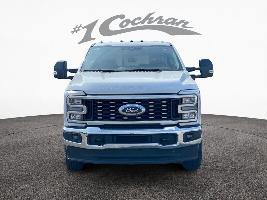 New 2026 Ford F350 XLT image 2