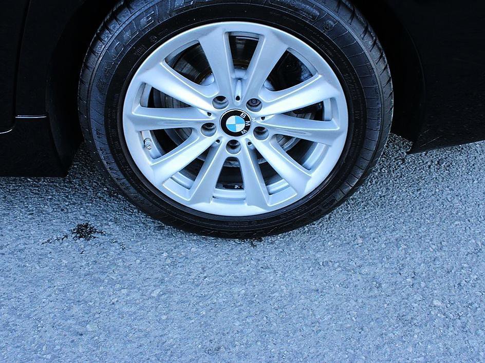 Used 2016 BMW 528i Sedan image 9