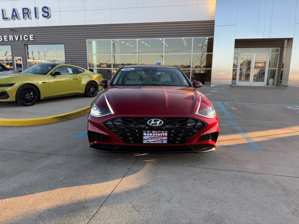 Used 2023 Hyundai Sonata SEL image 2