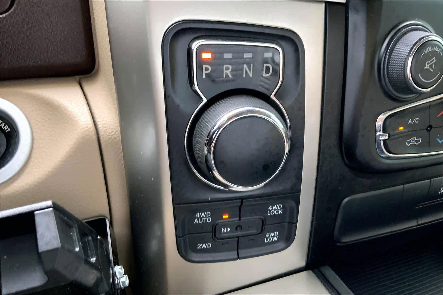 Used 2018 RAM 1500 Lone Star AWD/4WD image 33