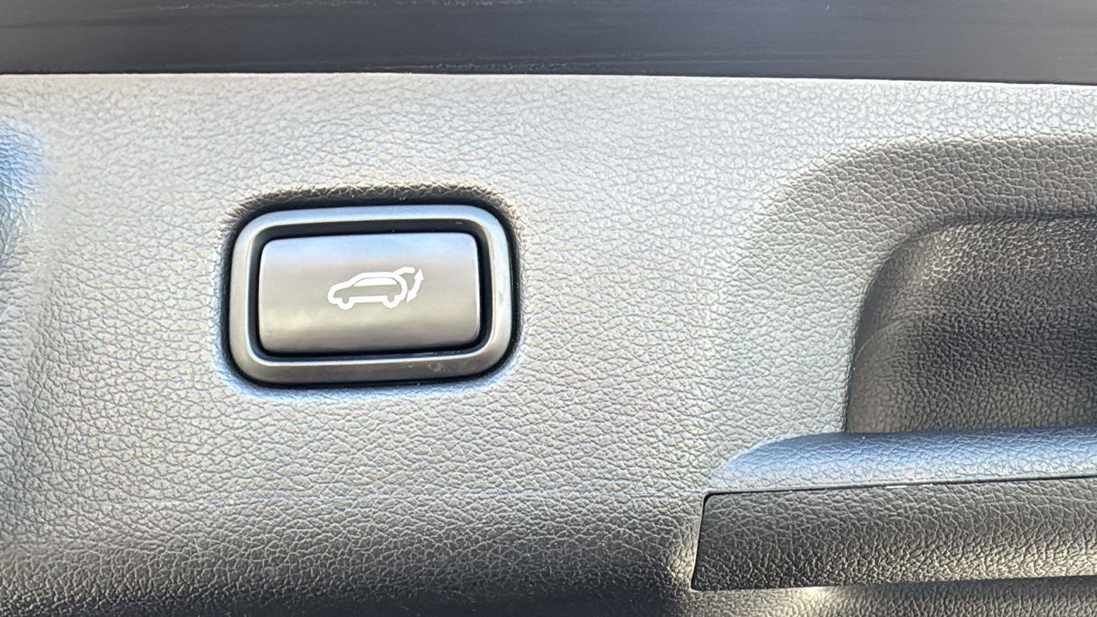 Used 2024 Hyundai Palisade SEL FWD image 28