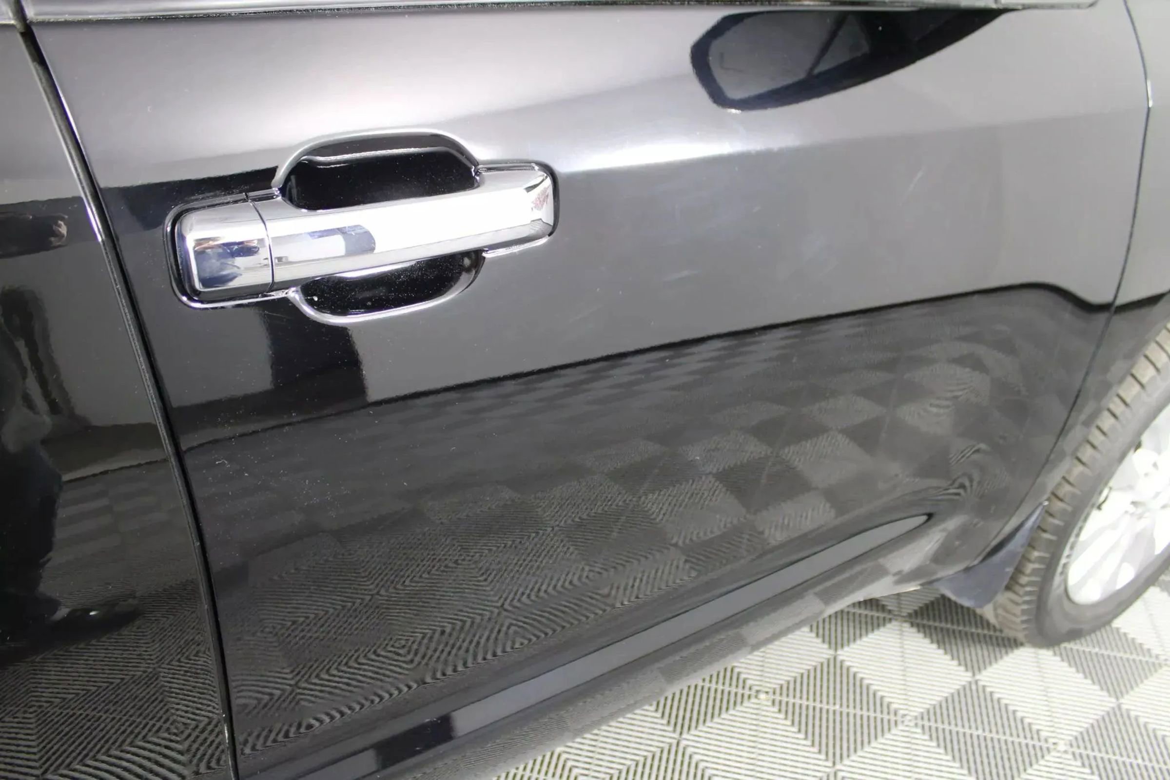 Used 2016 Toyota Sequoia Platinum image 34