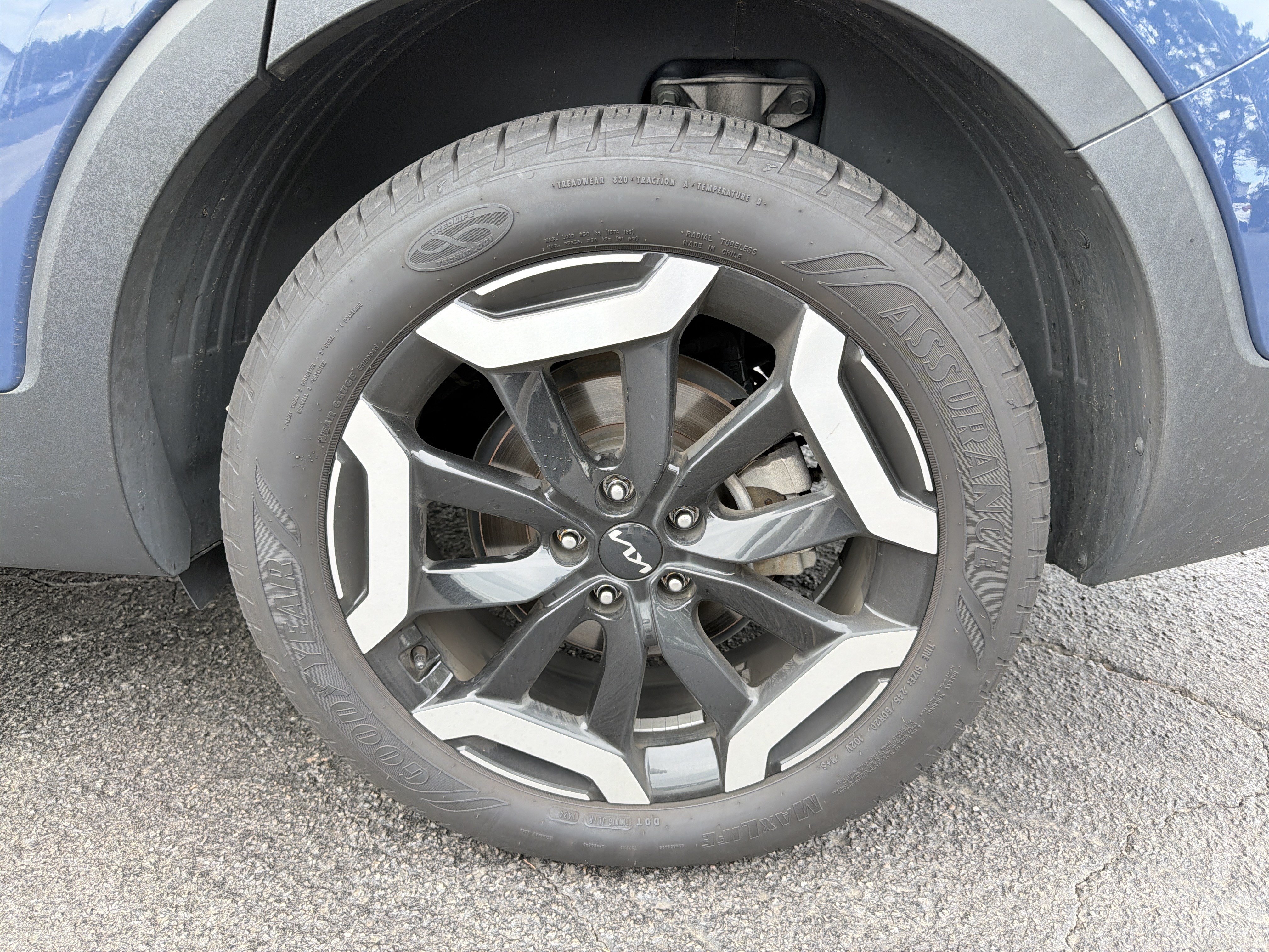 Used 2023 Kia Telluride S w/ S Sunroof Package FWD image 10