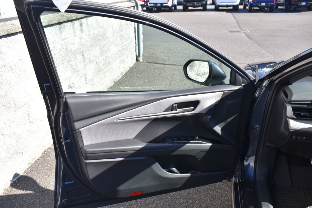 Certified 2026 Toyota Camry SE w/ Convenience Package AWD/4WD image 17