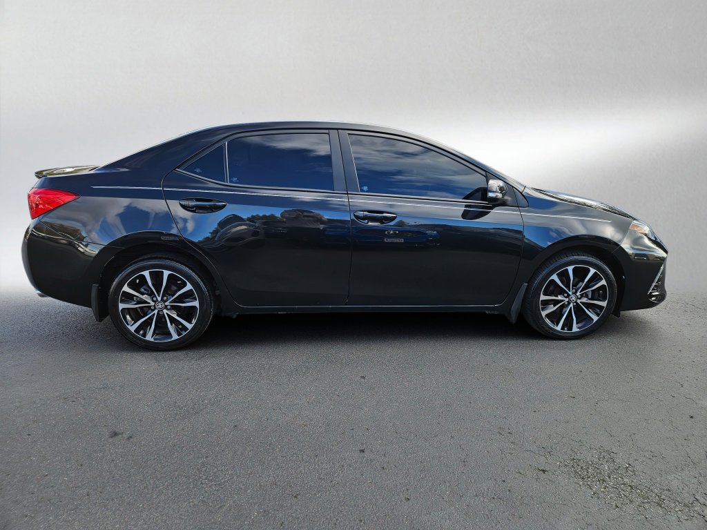 Used 2017 Toyota Corolla SE w/ Carpet Mat Package (TMS) image 8