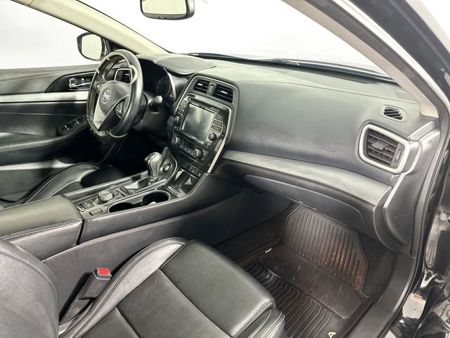 Used 2017 Nissan Maxima 3.5 SL FWD image 32