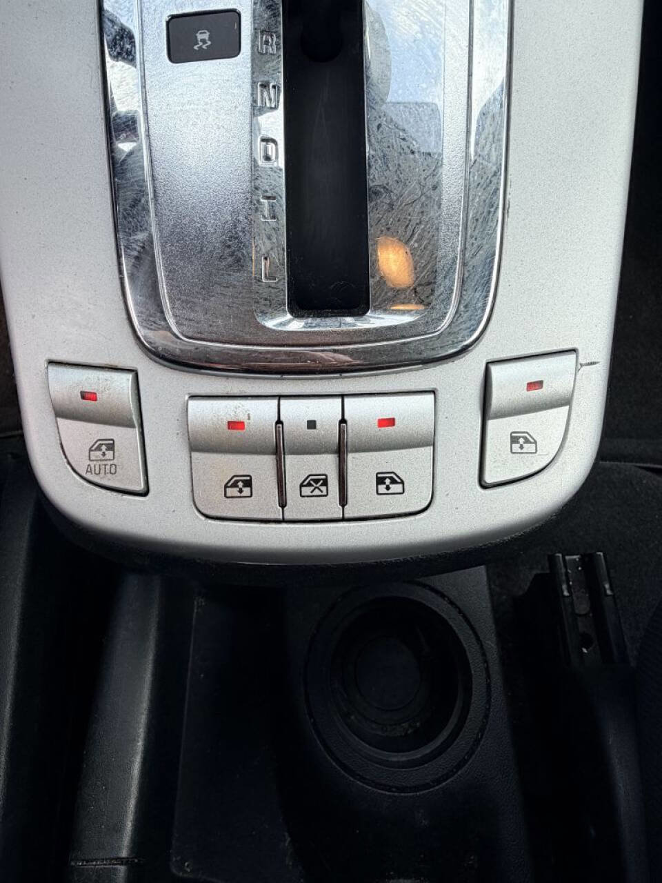 Used 2008 Pontiac Torrent 2WD w/ Preferred Package image 20