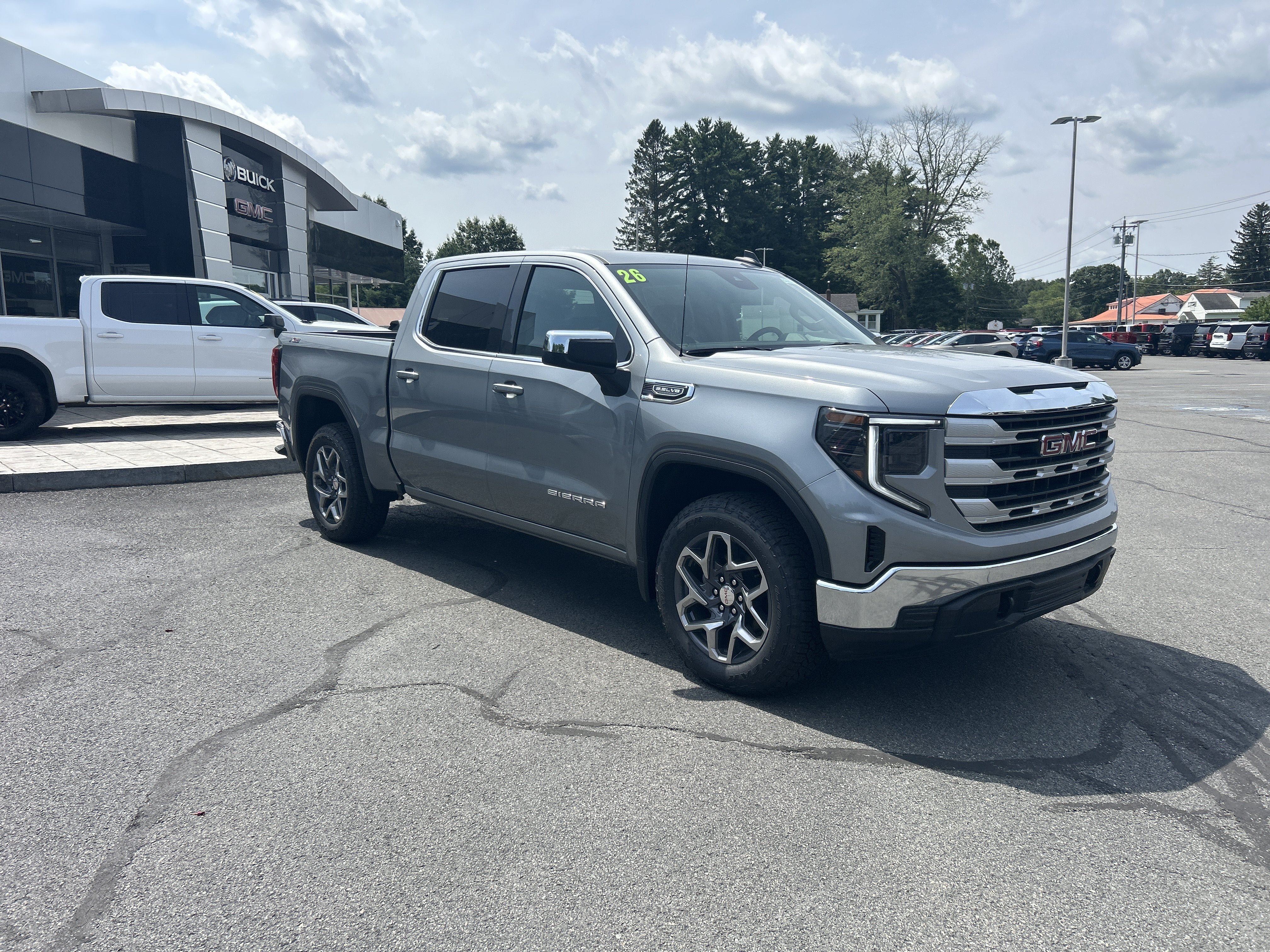 New 2026 GMC Sierra 1500 SLE AWD/4WD image 14