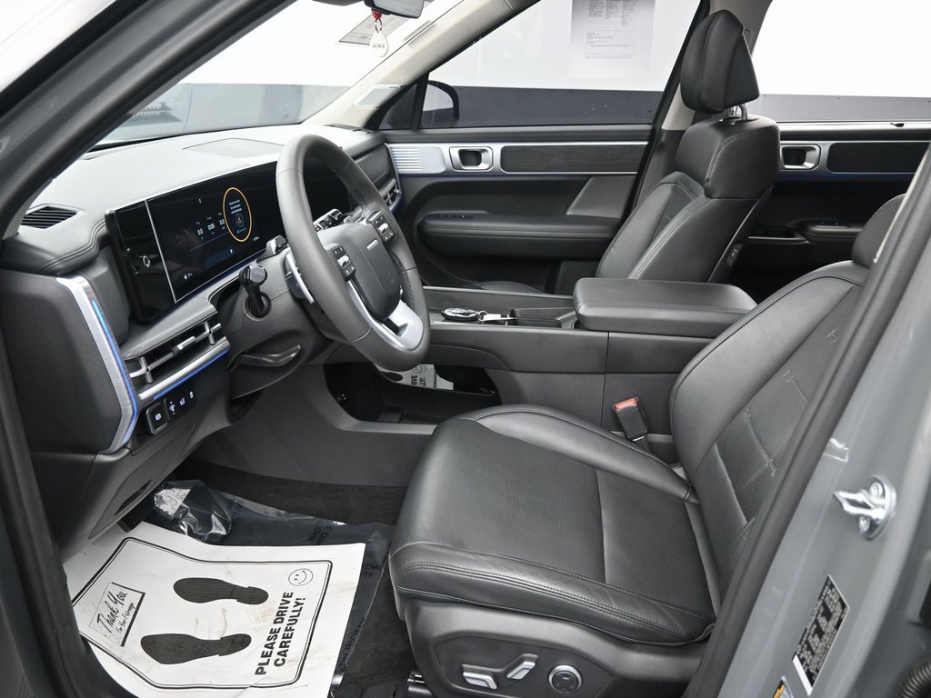 Used 2024 Hyundai Santa Fe Limited image 29