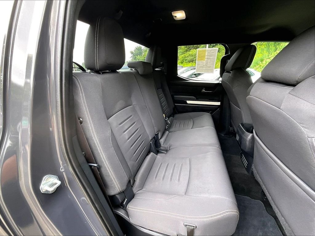 Used 2024 Toyota Tacoma TRD Off-Road AWD/4WD image 16