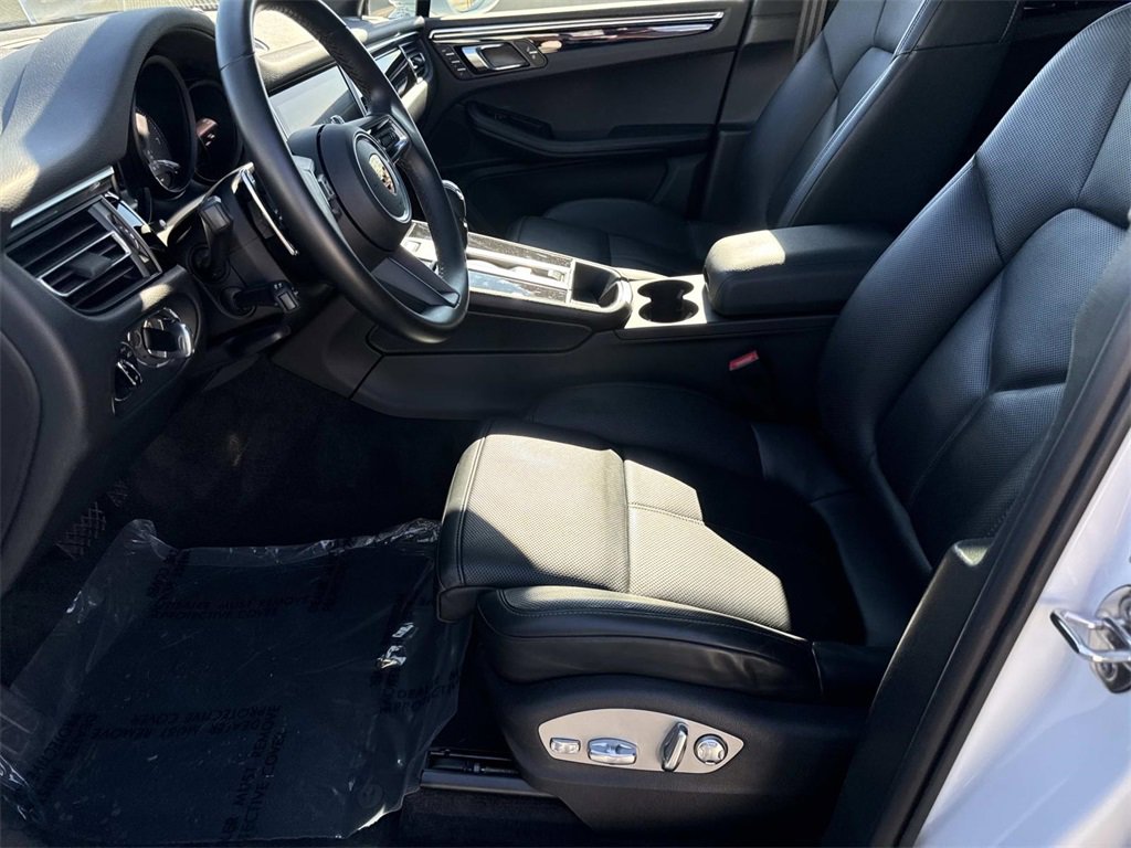 Used 2024 Porsche Macan S image 15