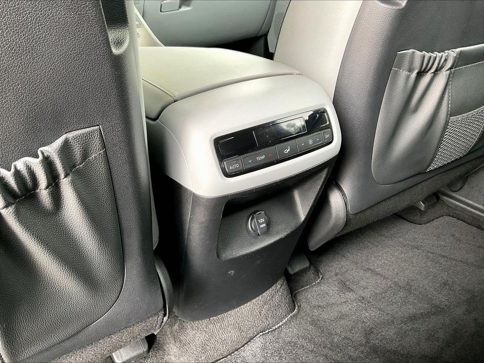 Used 2023 Hyundai Palisade SEL FWD image 10