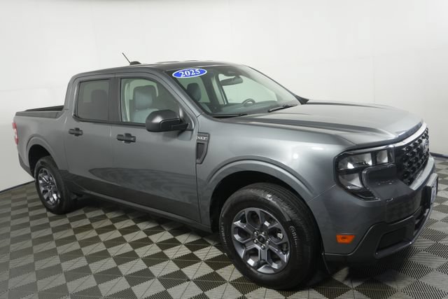 Certified 2025 Ford Maverick XLT w/ Equipment Group 302A AWD/4WD image 1