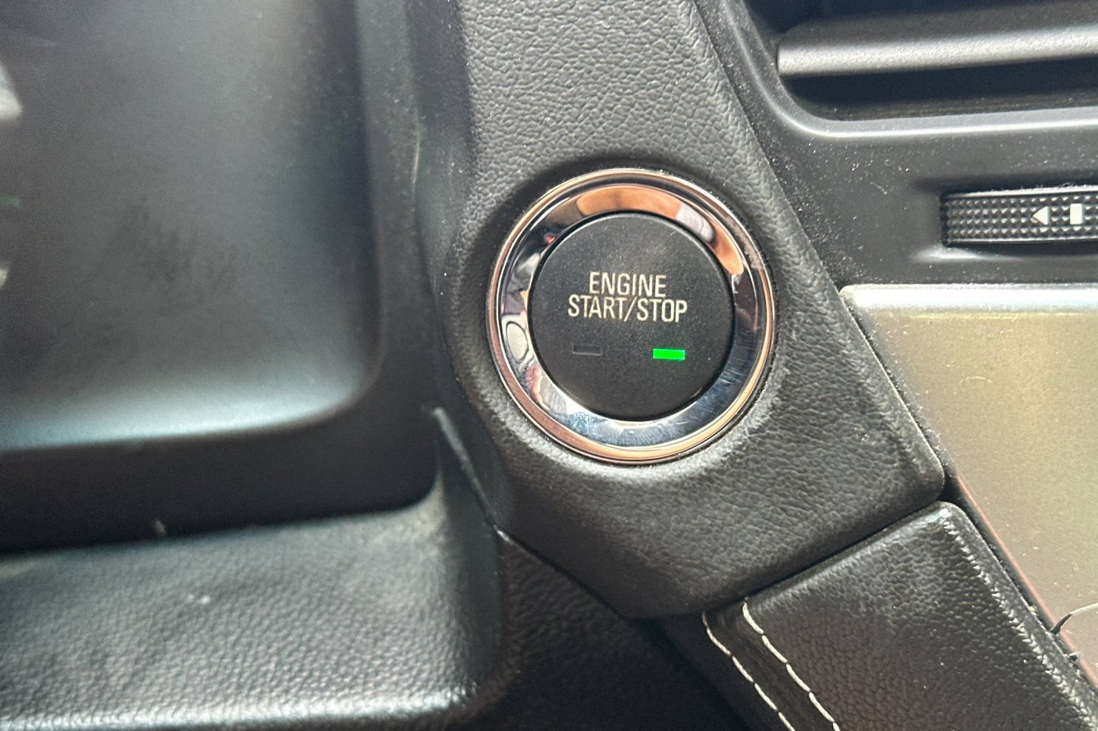 Used 2015 Chevrolet Tahoe LT RWD image 36