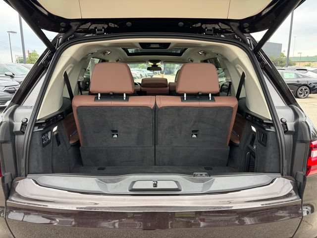 Used 2022 BMW X7 xDrive40i w/ Executive Package AWD/4WD image 21