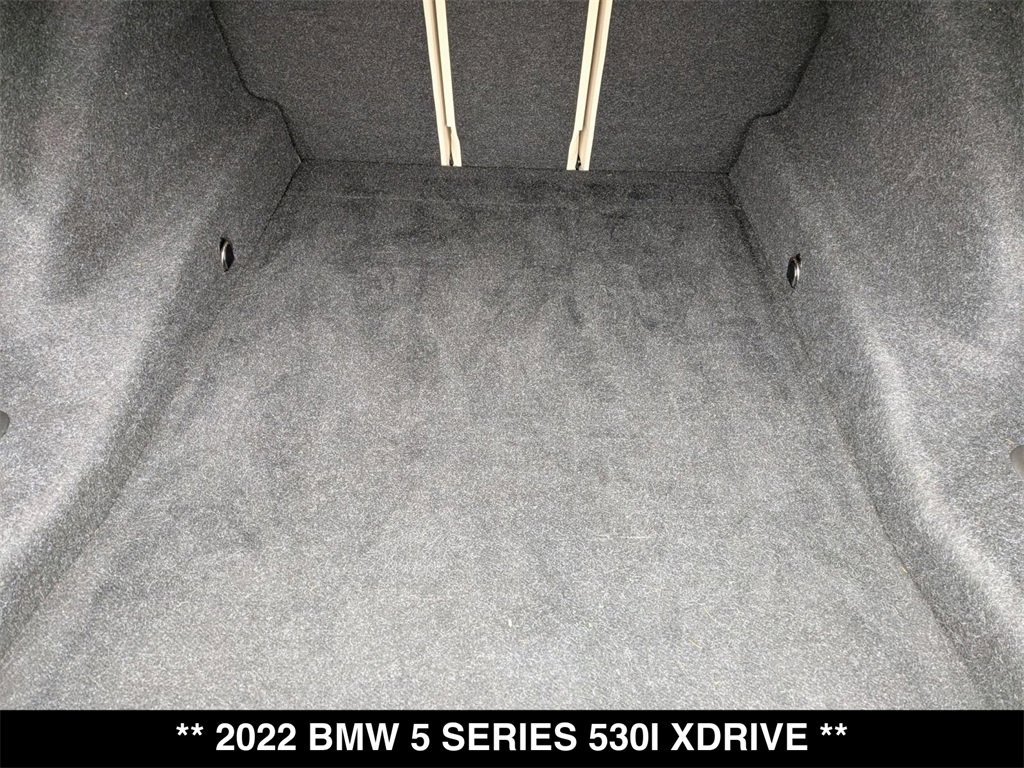 Certified 2022 BMW 530i xDrive w/ Premium Package image 28