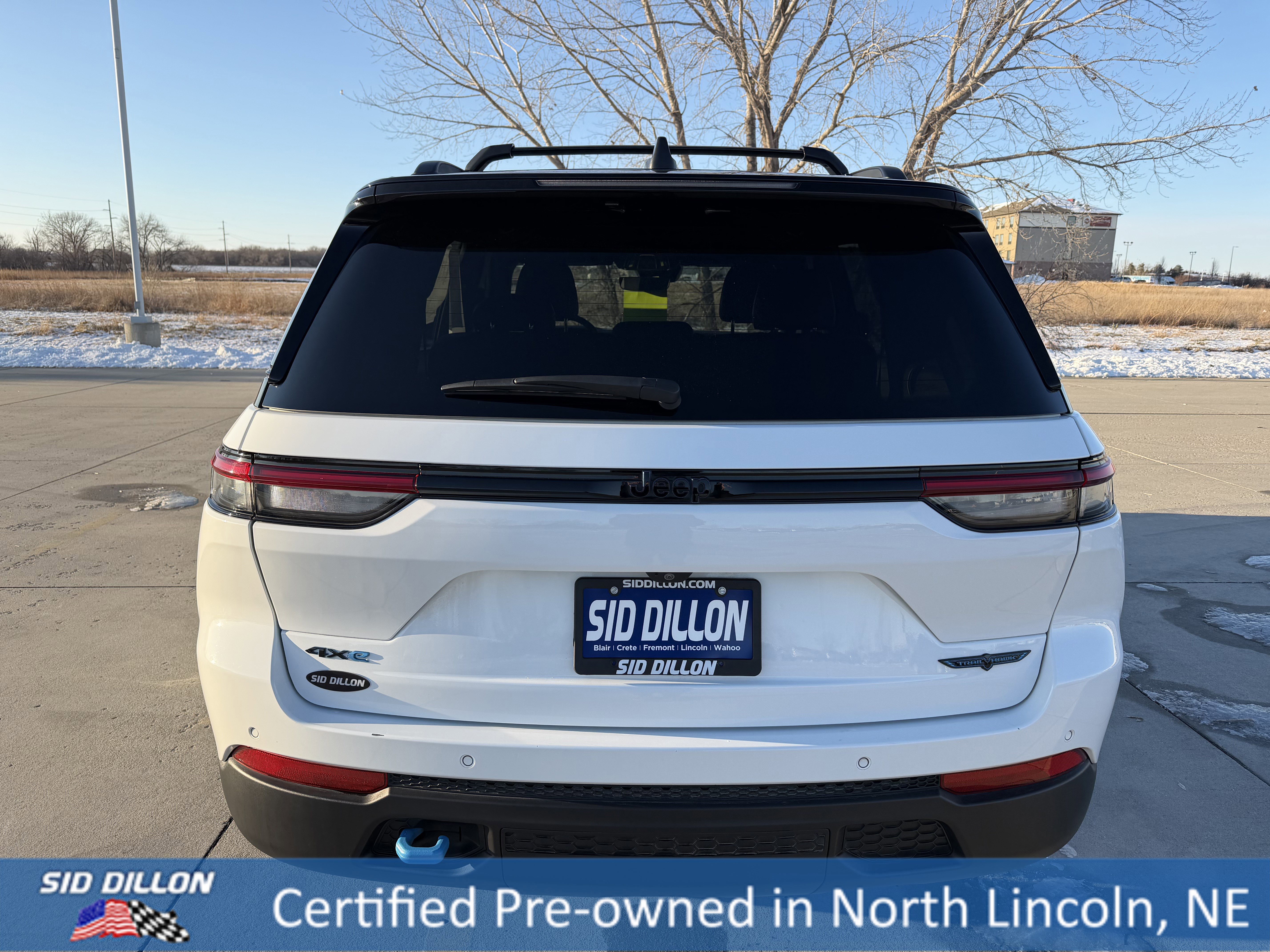 Used 2024 Jeep Grand Cherokee Trailhawk image 5