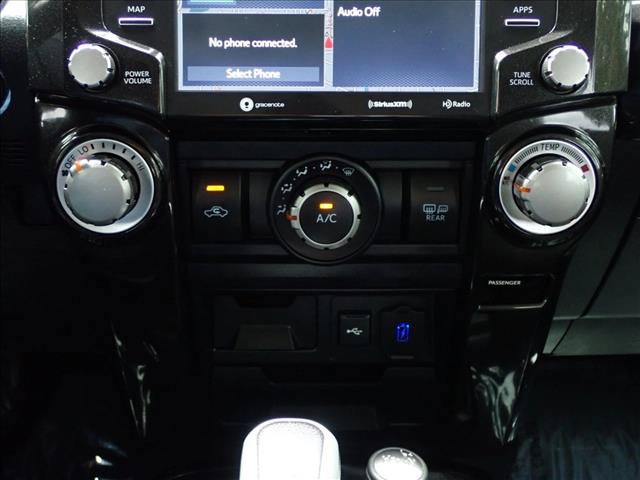 Used 2024 Toyota 4Runner TRD Off-Road AWD/4WD image 19