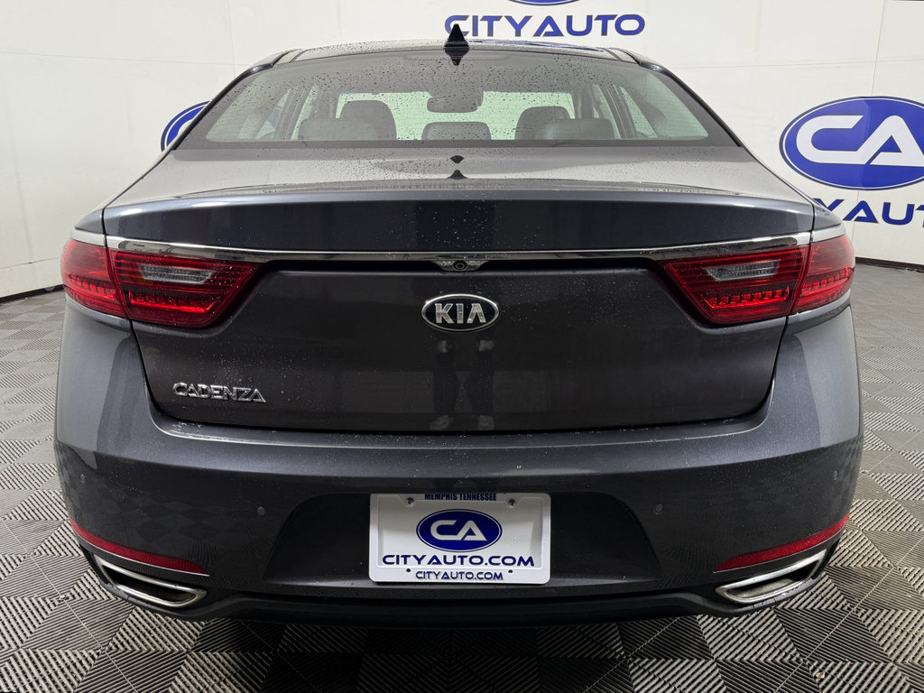 Used 2018 Kia Cadenza Technology image 5