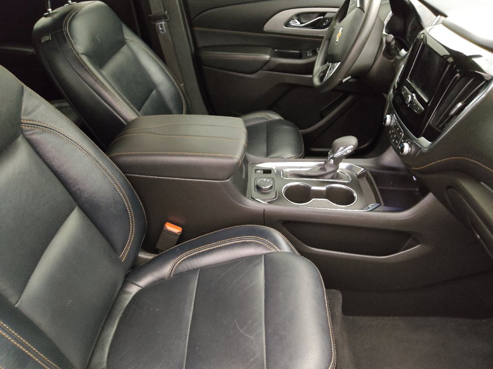 Used 2021 Chevrolet Traverse LS FWD image 21