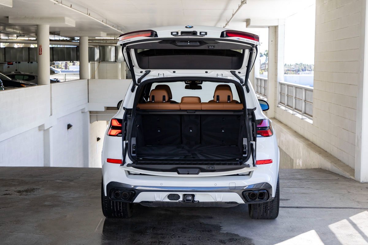 Used 2024 BMW X5 M60i image 27