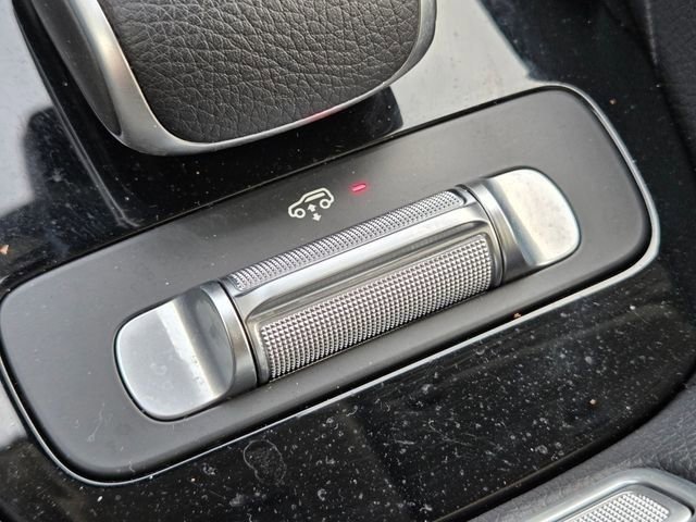 Used 2023 Mercedes-Benz GLS 450 4MATIC image 18
