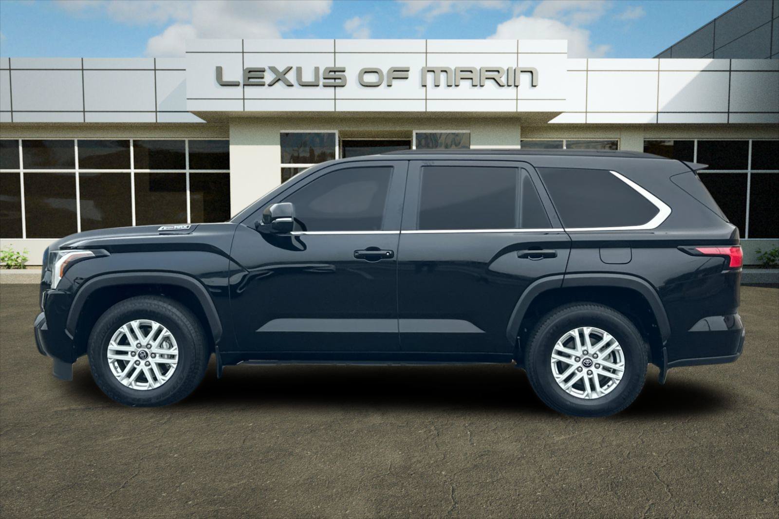 Used 2023 Toyota Sequoia SR5 w/ SR5 Premium Package AWD/4WD image 2