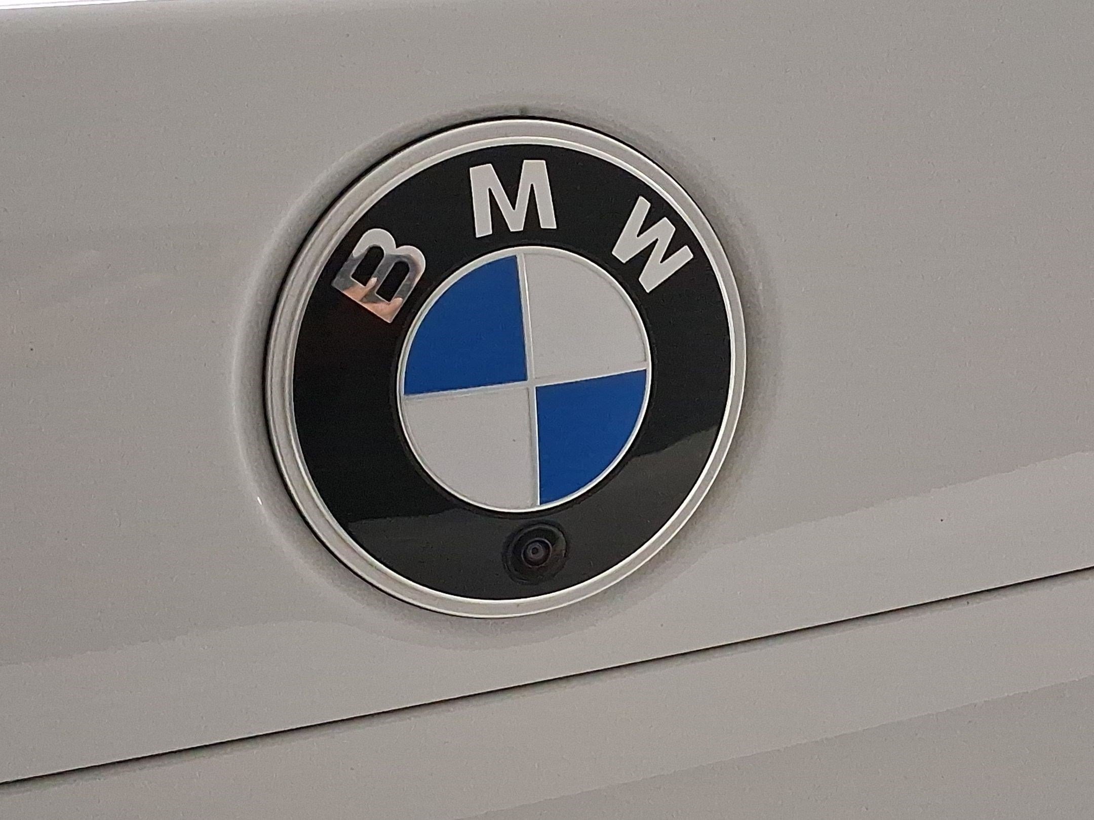 Used 2023 BMW 740i RWD image 32