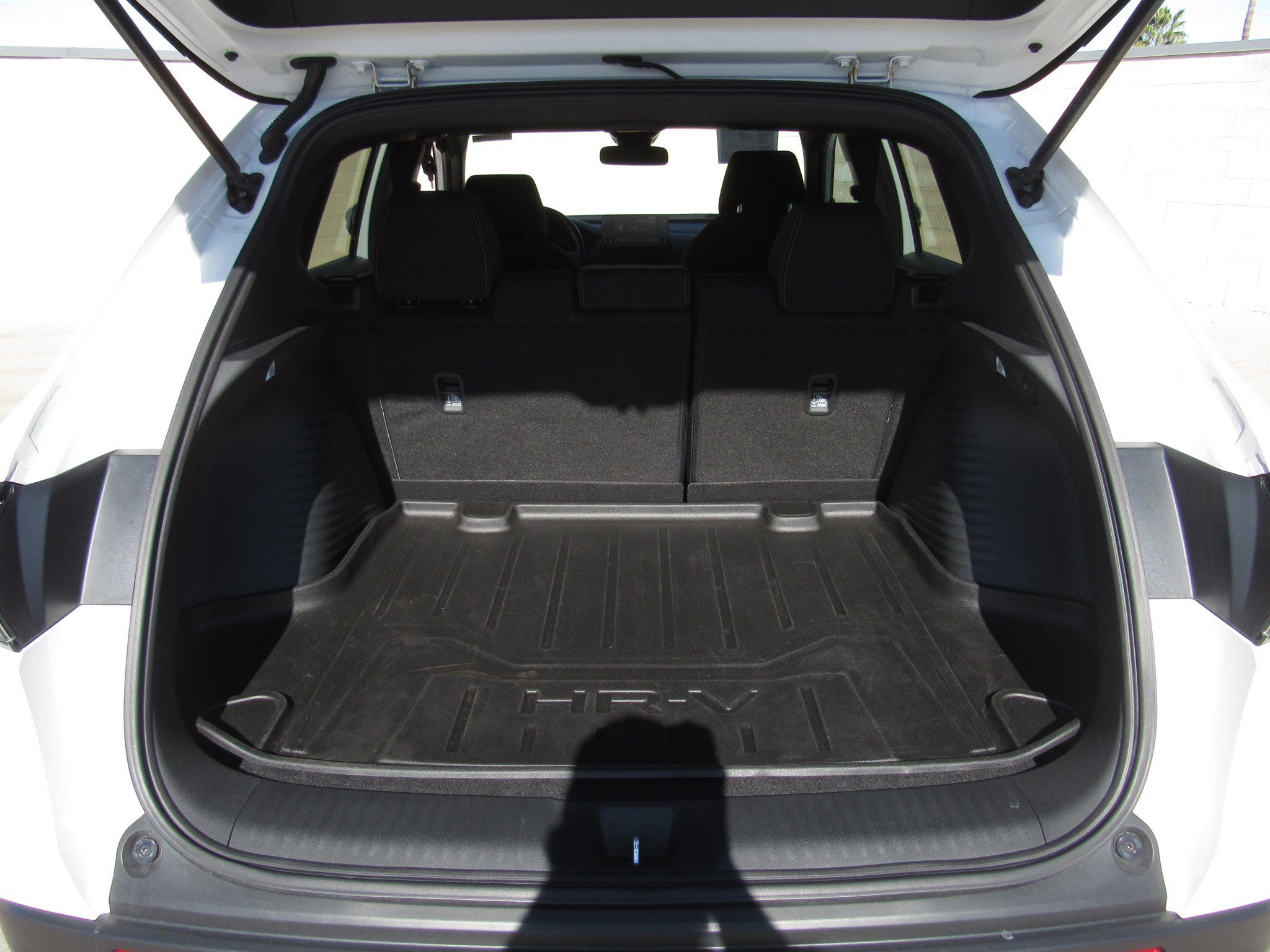 Used 2025 Honda HR-V Sport image 12