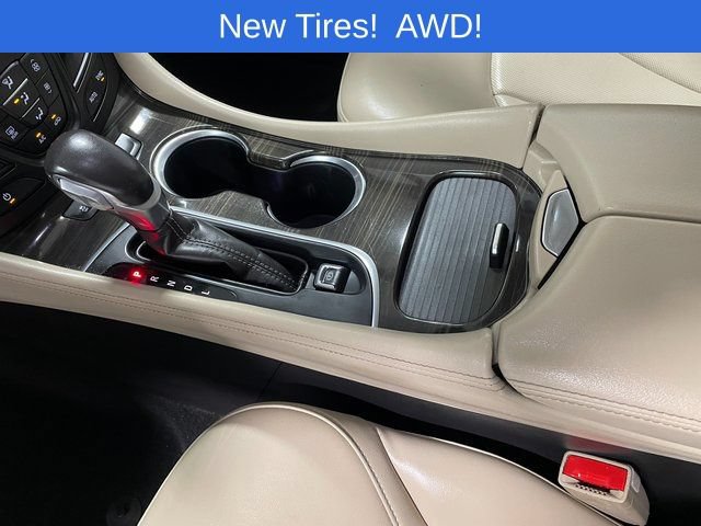 Used 2020 Buick Envision Premium AWD/4WD image 17