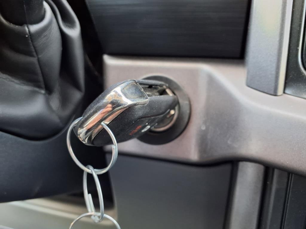 Used 2025 Ford F150 XLT w/ Equipment Group 301A Standard image 17