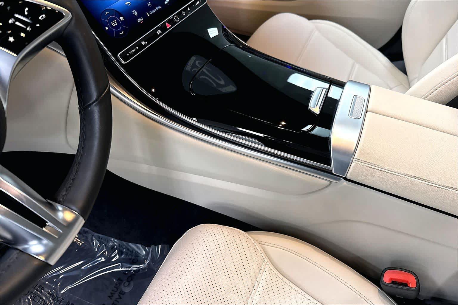 Certified 2026 Mercedes-Benz GLC 300 4MATIC image 17