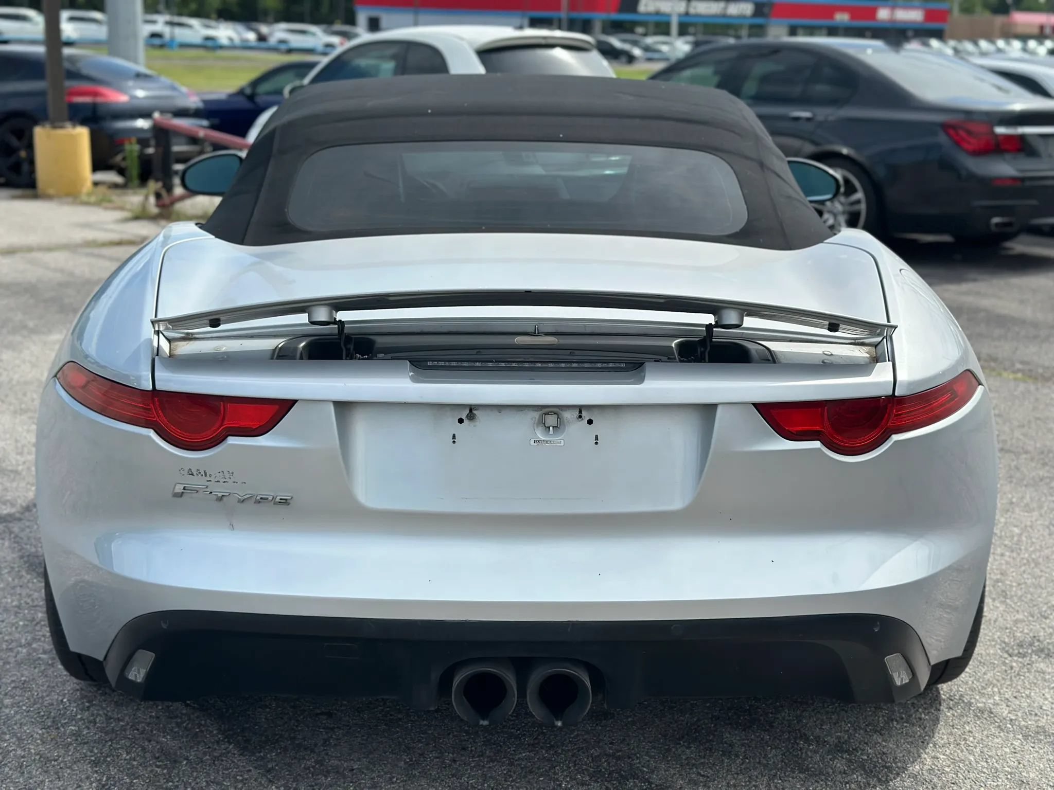 Used 2014 Jaguar F-TYPE Convertible RWD image 13