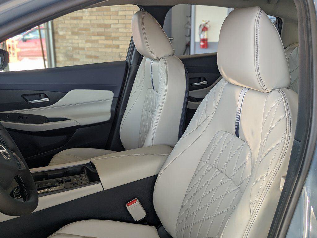 New 2026 Nissan Sentra SL w/ Floor Mat Package FWD image 9