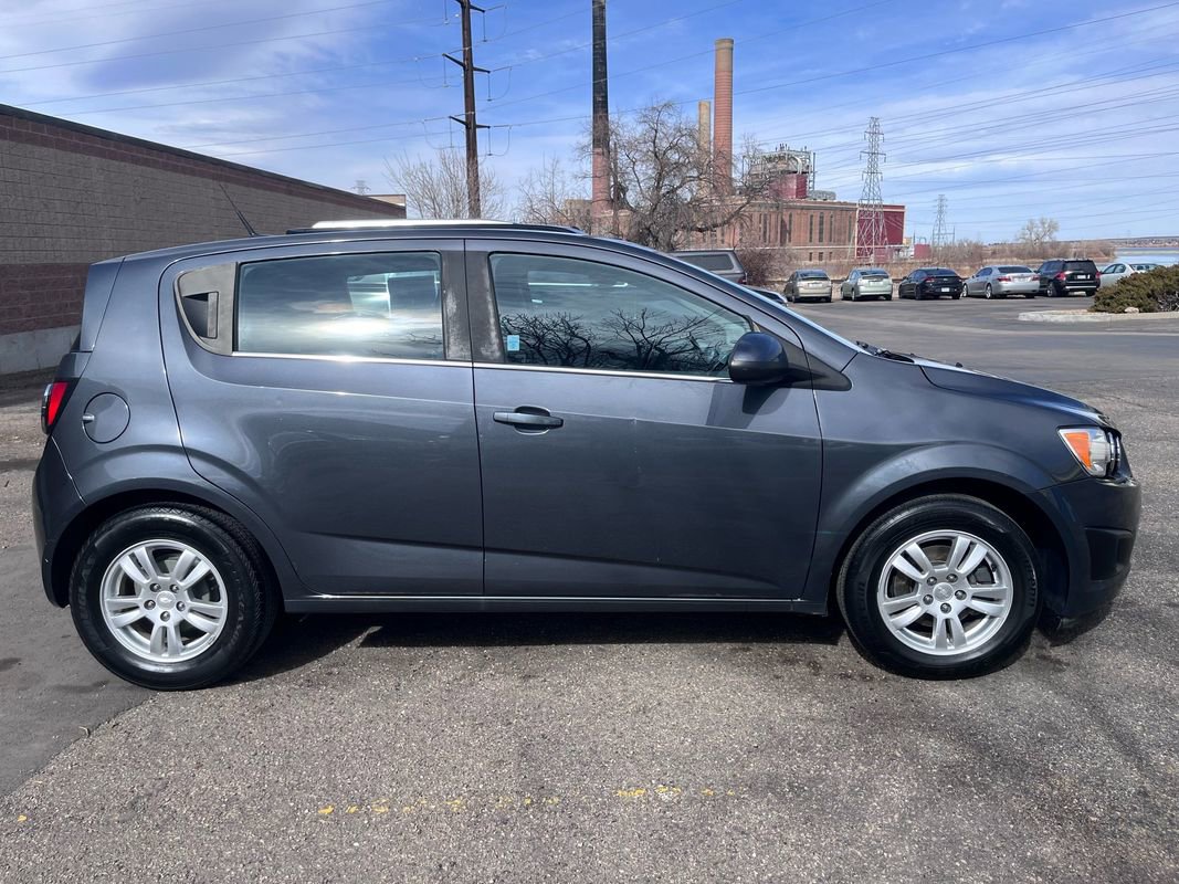 Used 2013 Chevrolet Sonic LT image 4