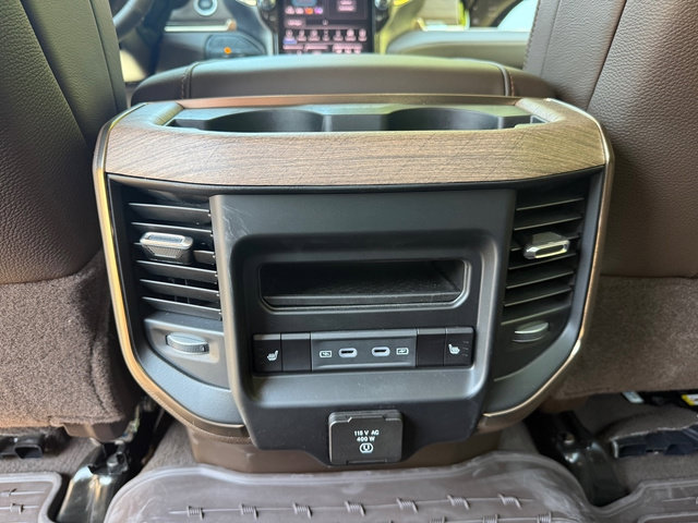 Used 2026 RAM 2500 Limited AWD/4WD image 20